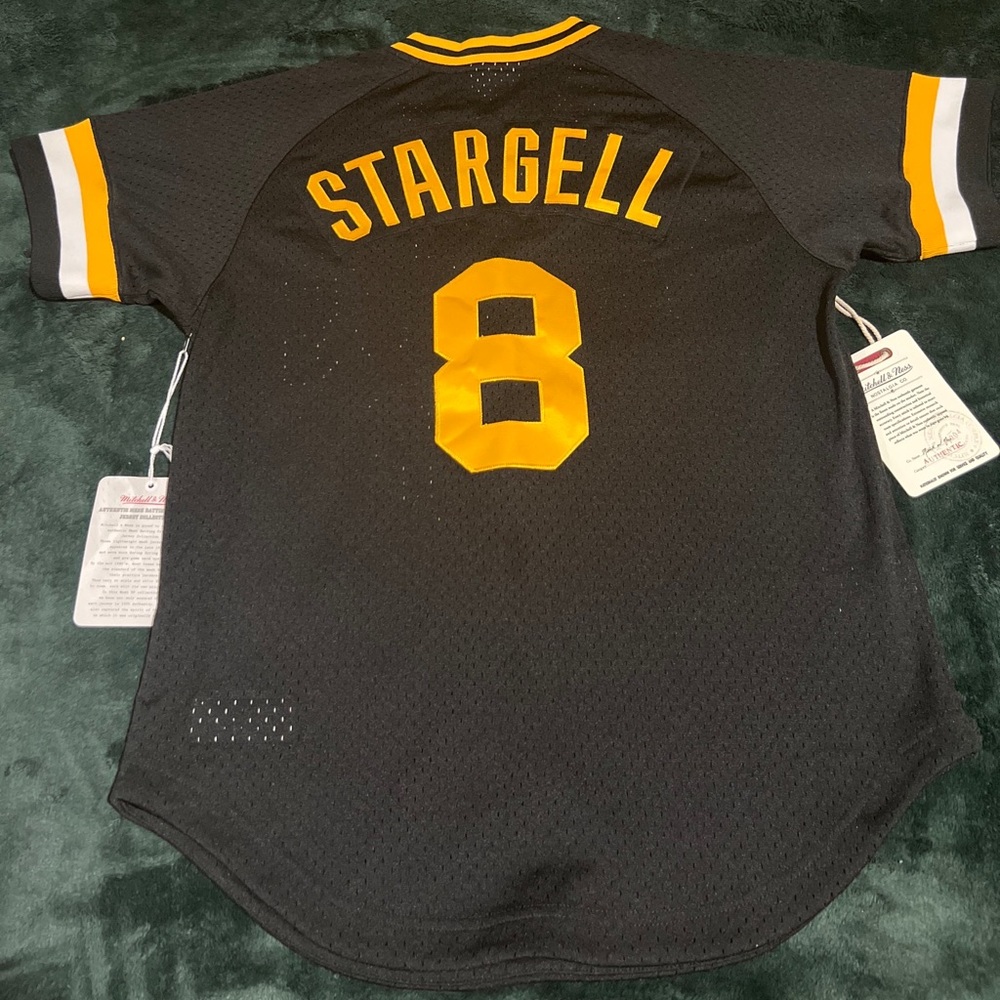 Willie Stargell  jersey Mitchell & Ness size Medium cooperstown collection